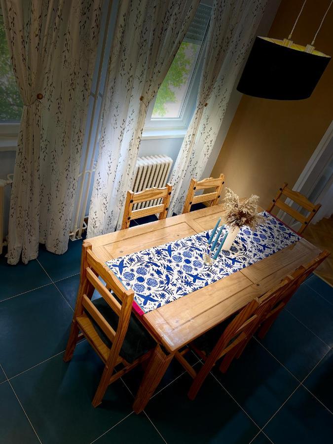 斯雷姆斯卡米特罗维察Apartman Jelena II公寓 外观 照片
